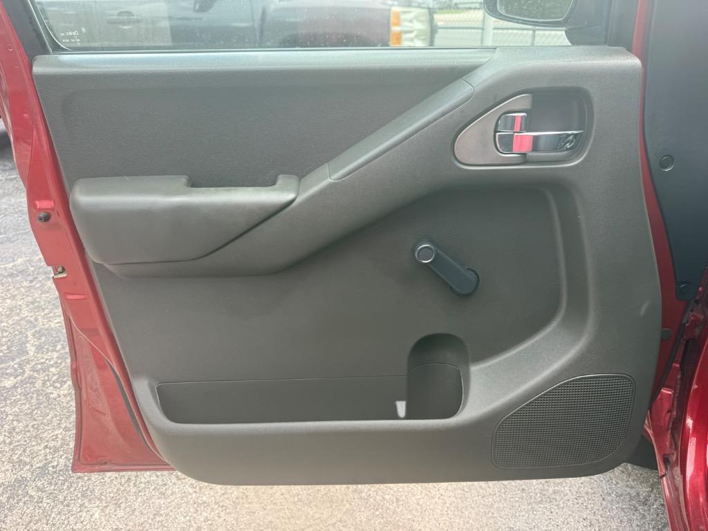 2013 Nissan Frontier - $9,900