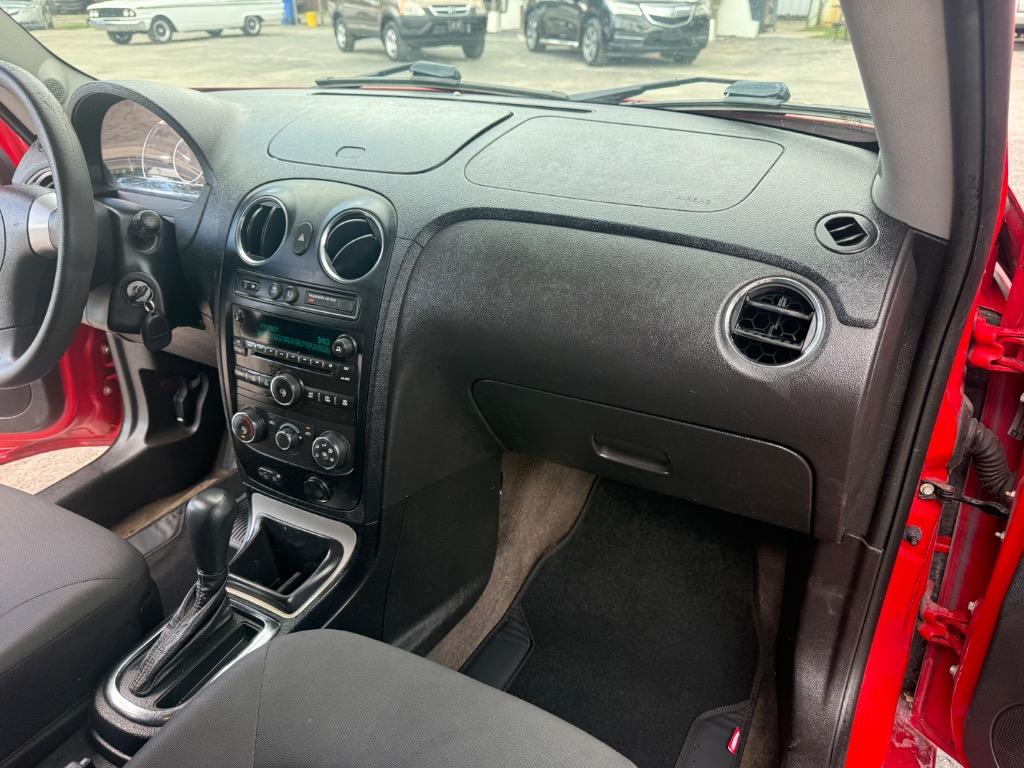 2011 Chevrolet HHR - $5,900