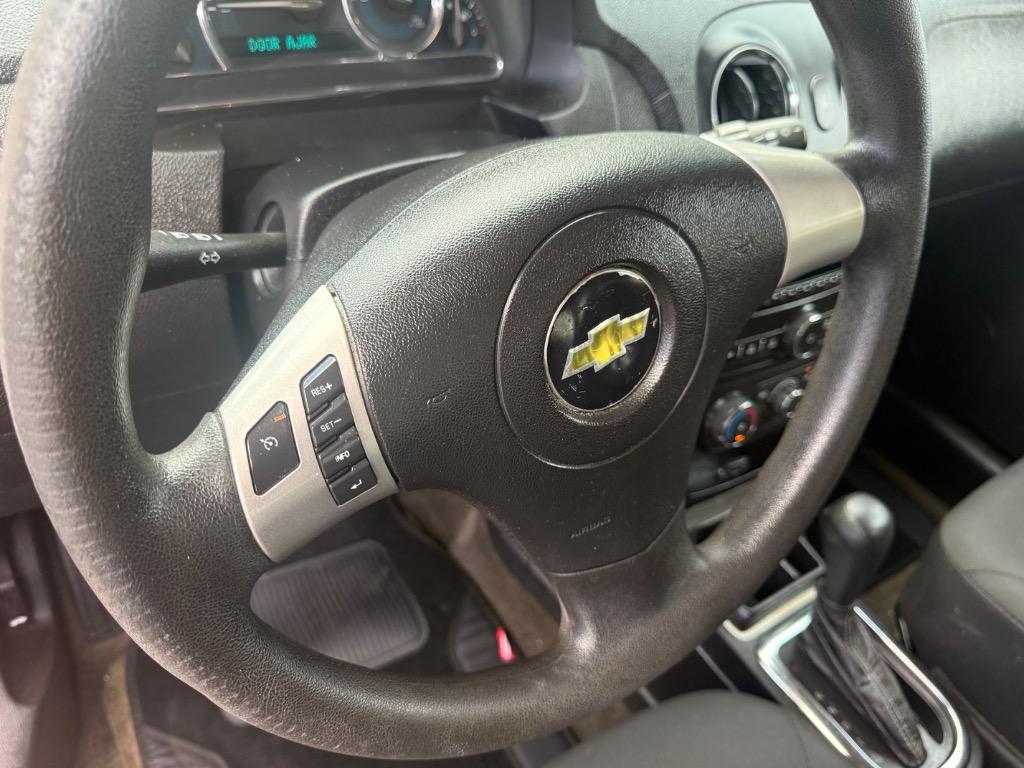 2011 Chevrolet HHR - $5,900