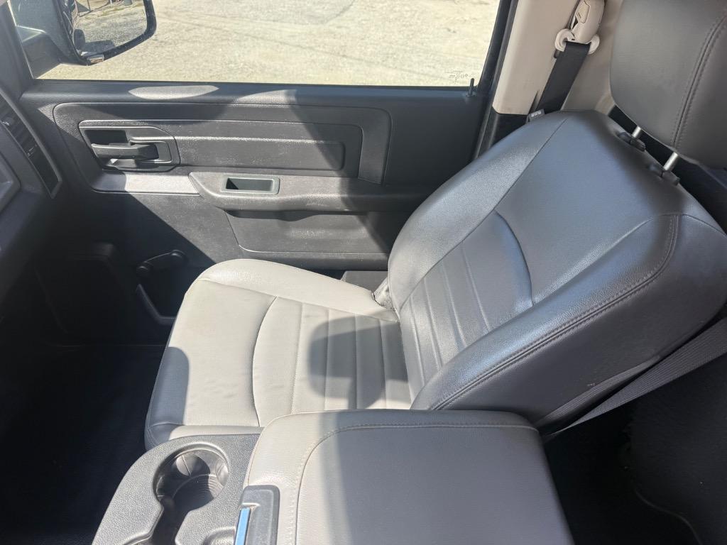 2017 Ram 1500 - $9,900