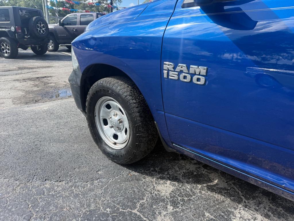 2017 Ram 1500 - $9,900