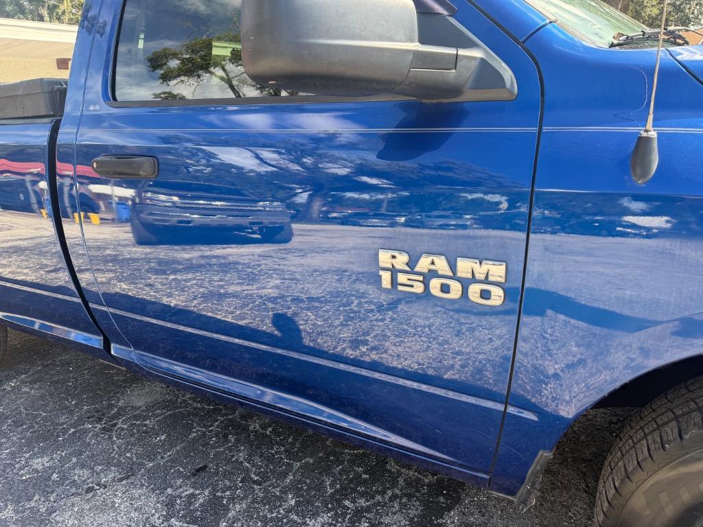 2017 Ram 1500 - $9,900