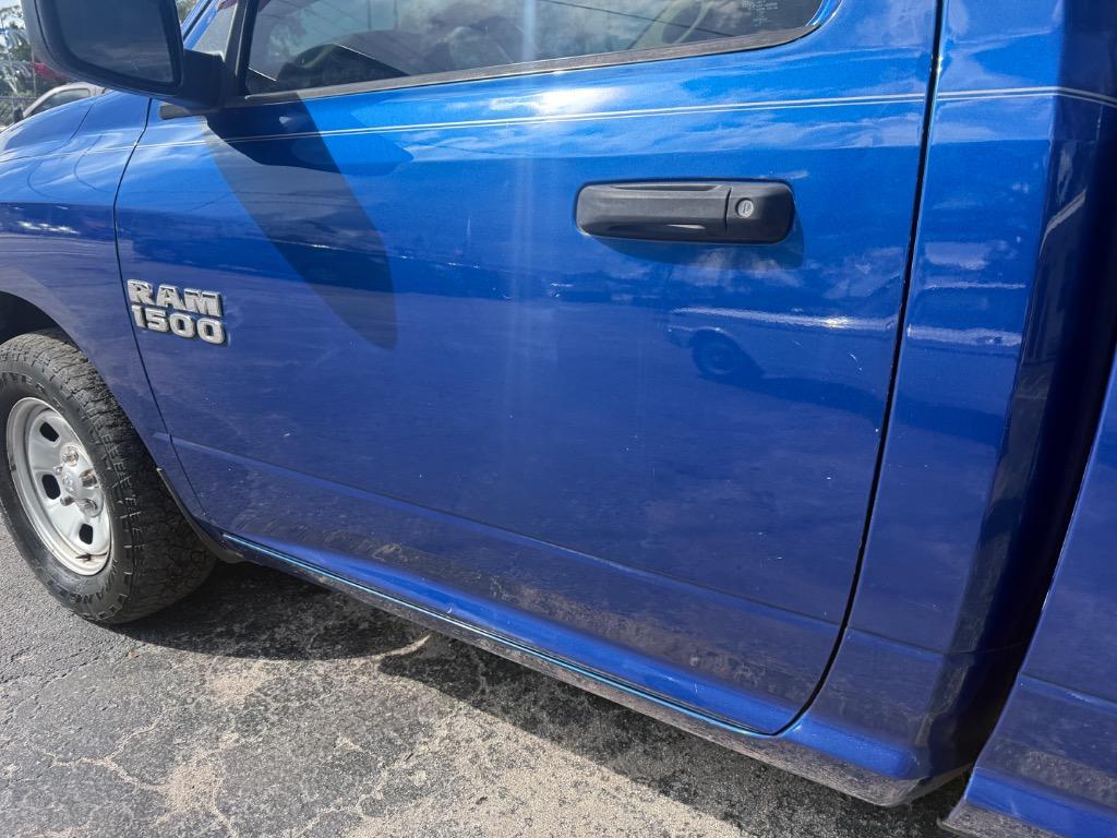 2017 Ram 1500 - $9,900