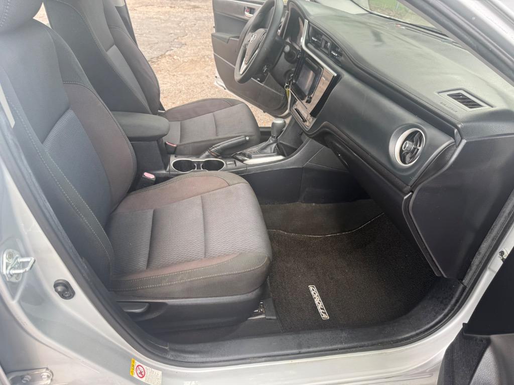 2017 Toyota Corolla - $7,900