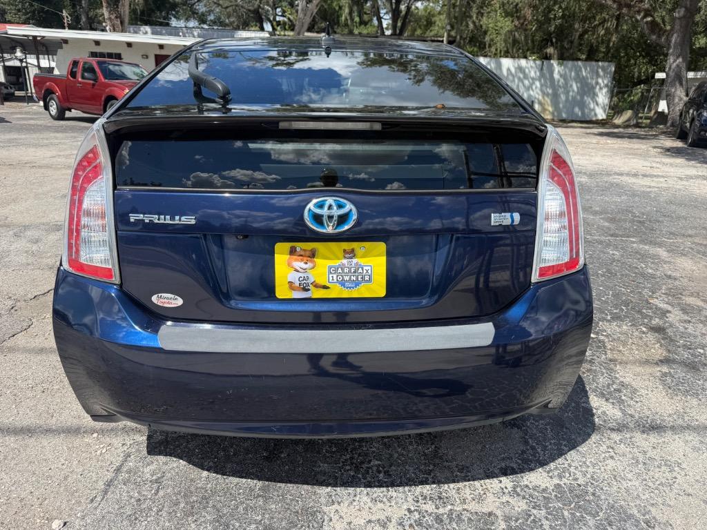2015 Toyota Prius - $11,900