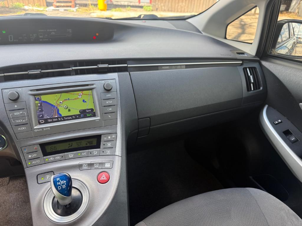 2015 Toyota Prius - $11,900