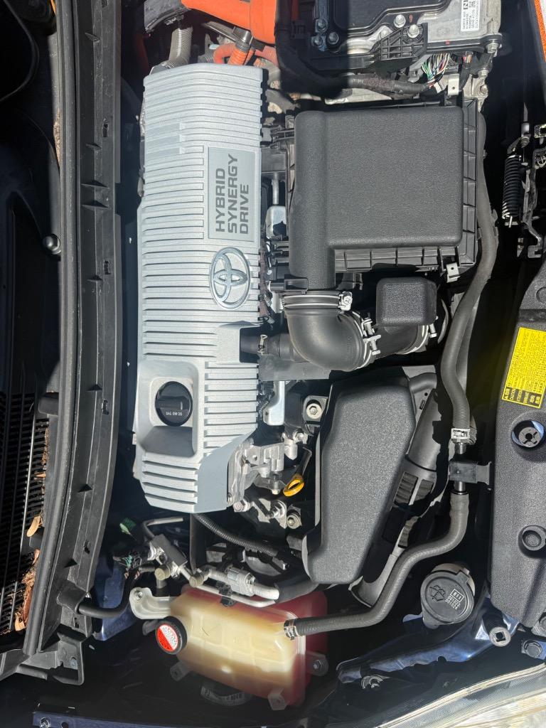 2015 Toyota Prius - $11,900