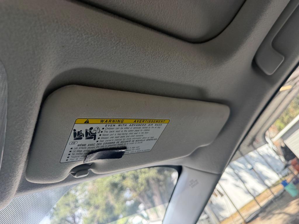 2015 Toyota Prius - $11,900