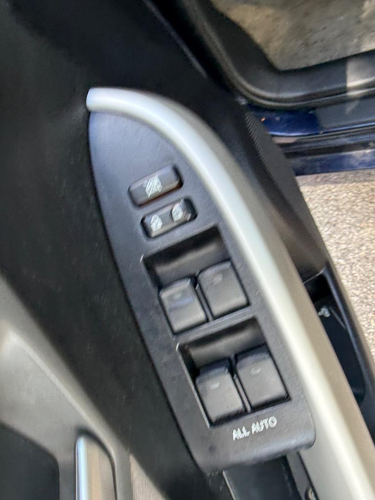 2015 Toyota Prius - $11,900