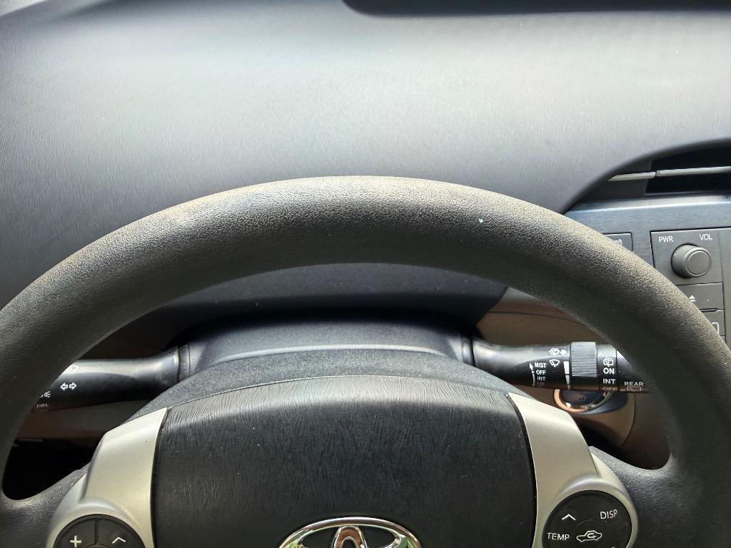 2015 Toyota Prius - $11,900