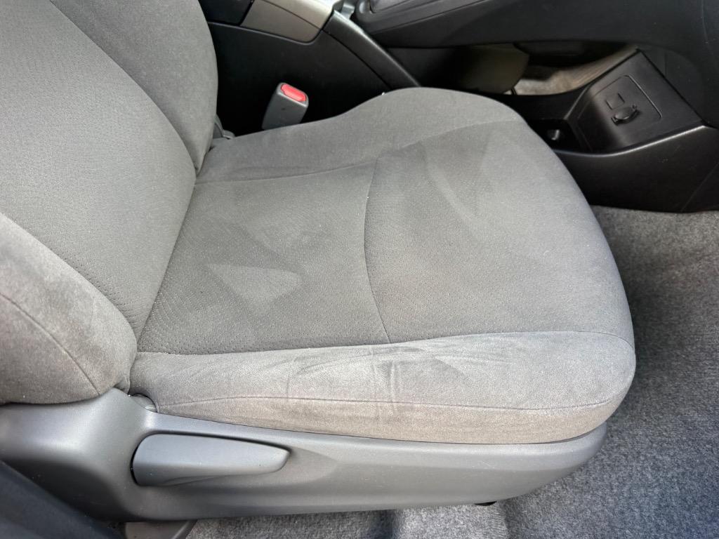 2015 Toyota Prius - $11,900