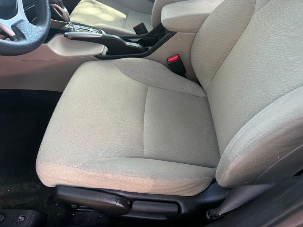 2013 Honda Civic - $11,900