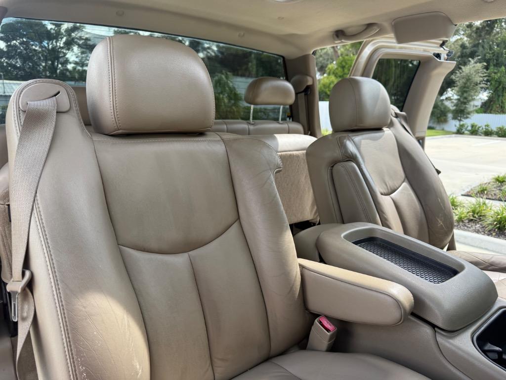 2004 Chevrolet Silverado - $17,900