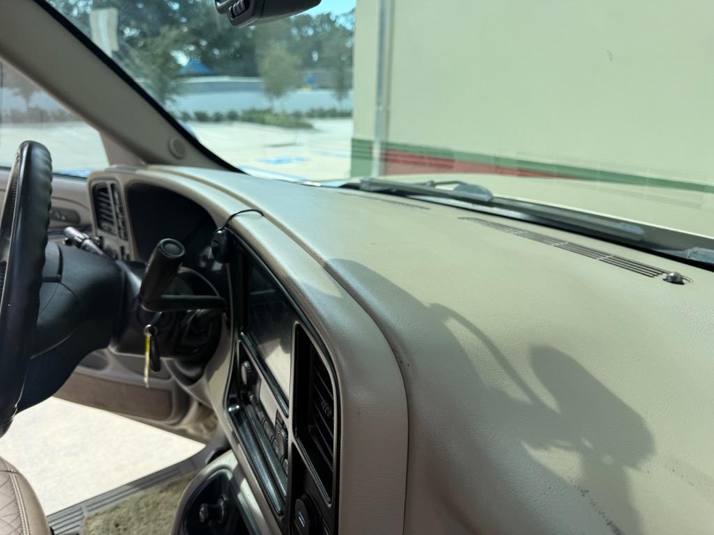 2004 Chevrolet Silverado - $17,900