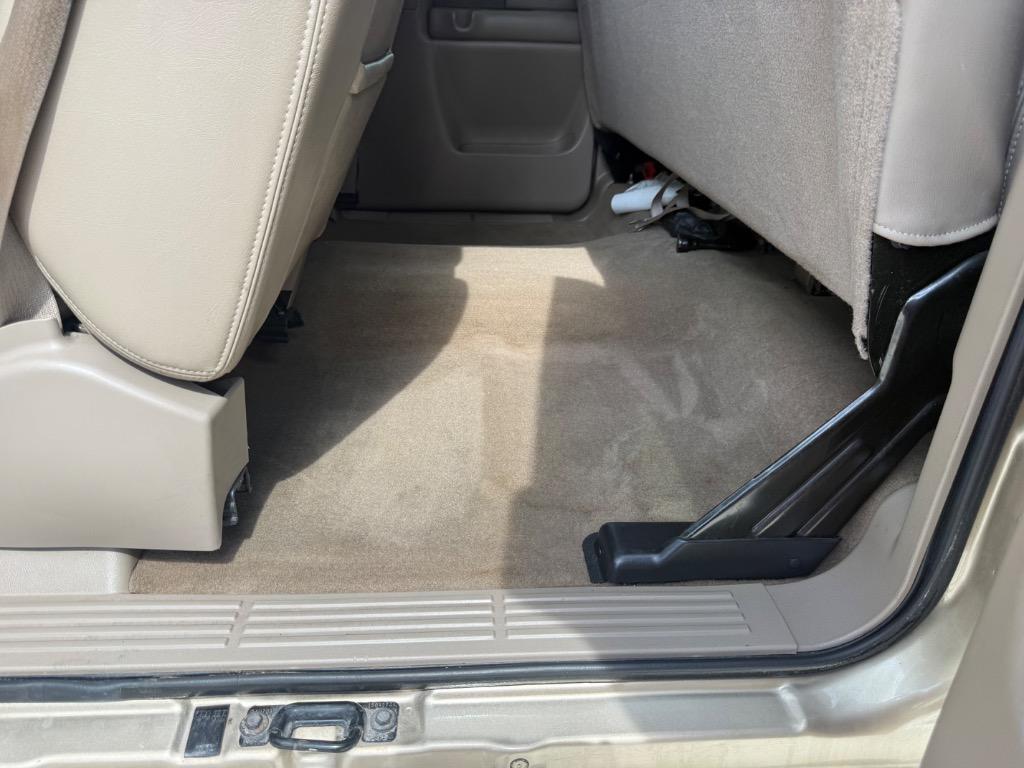 2004 Chevrolet Silverado - $17,900