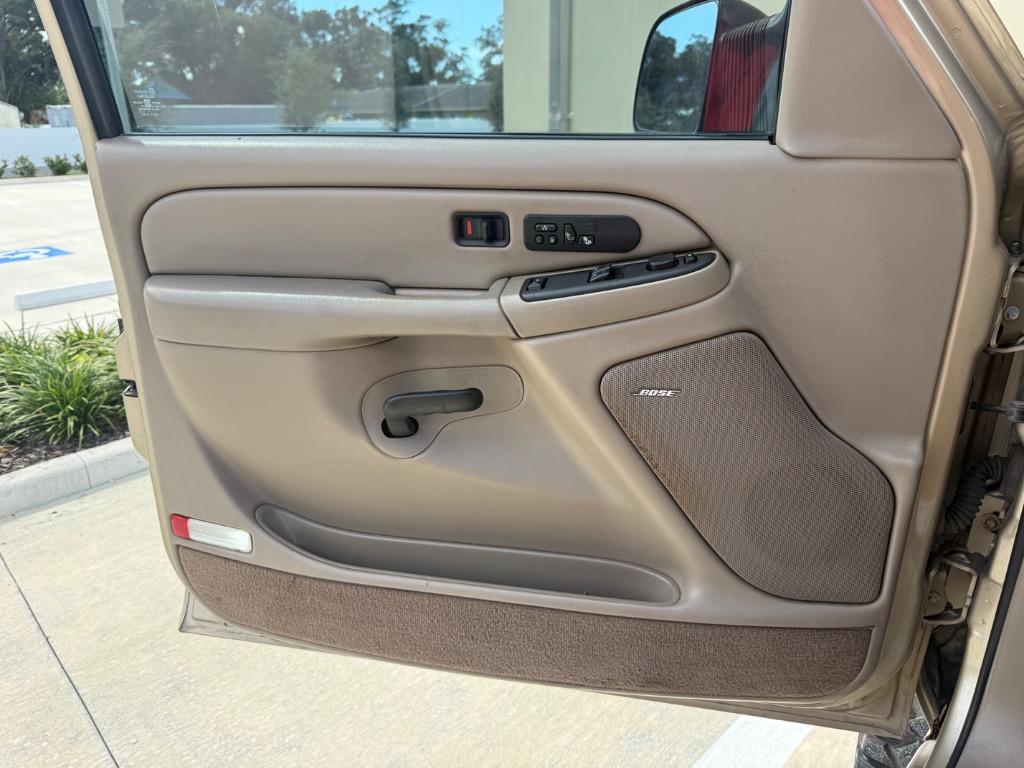 2004 Chevrolet Silverado - $17,900