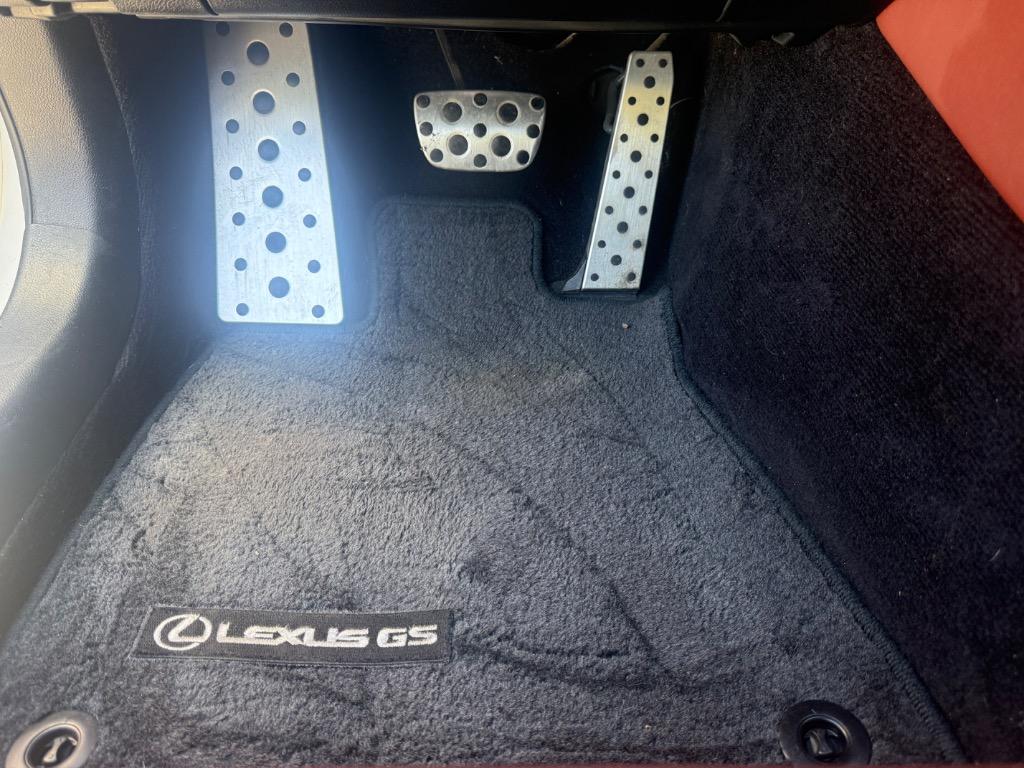 2013 Lexus GS - $13,900