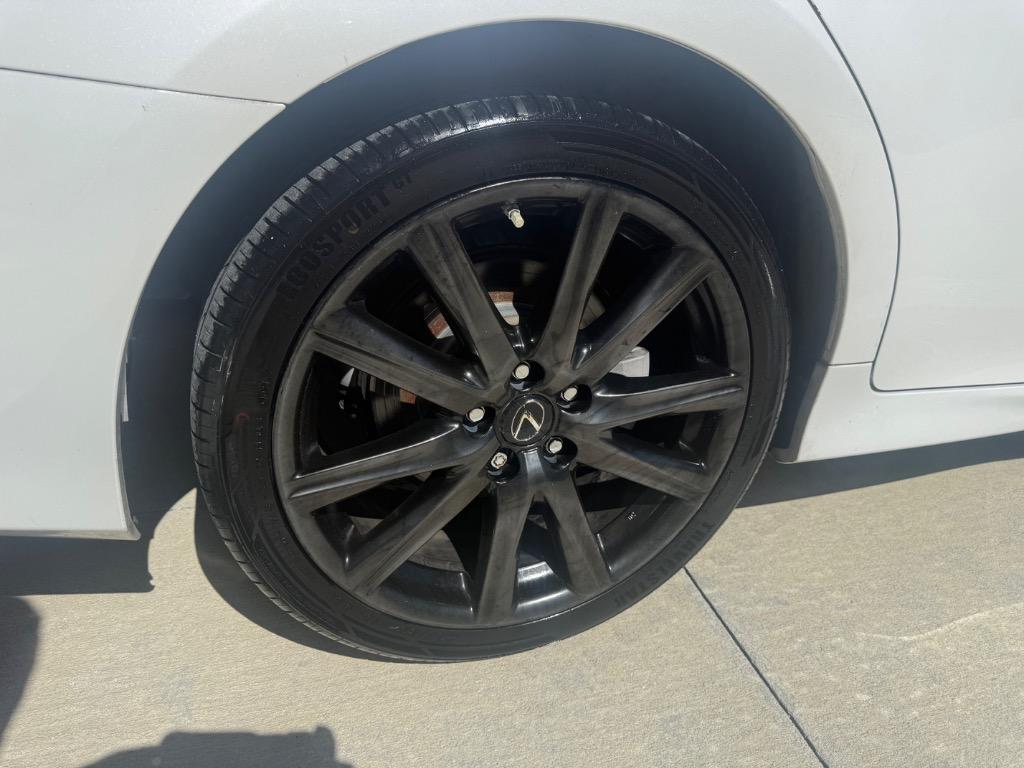 2013 Lexus GS - $13,900