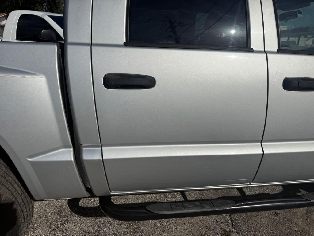 2011 Dodge Dakota - $11,900