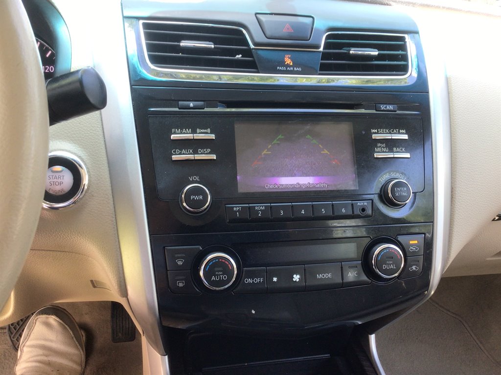 2013 Nissan Altima 2.5 photo
