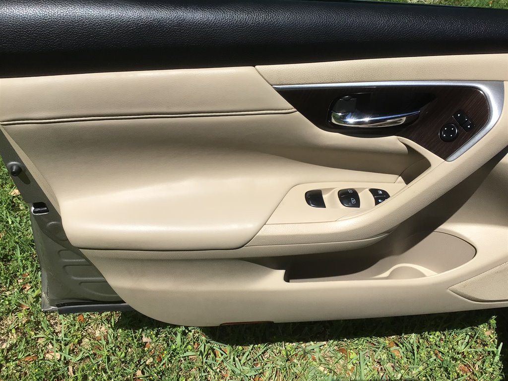 2013 Nissan Altima 2.5 photo