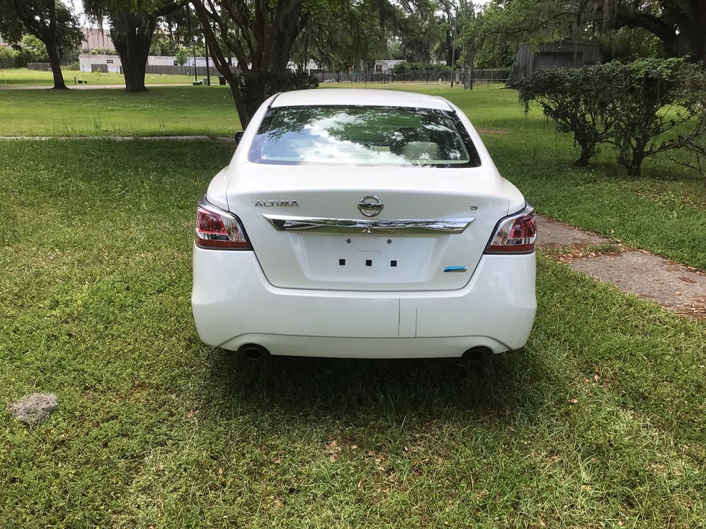 2014 Nissan Altima 2.5 photo