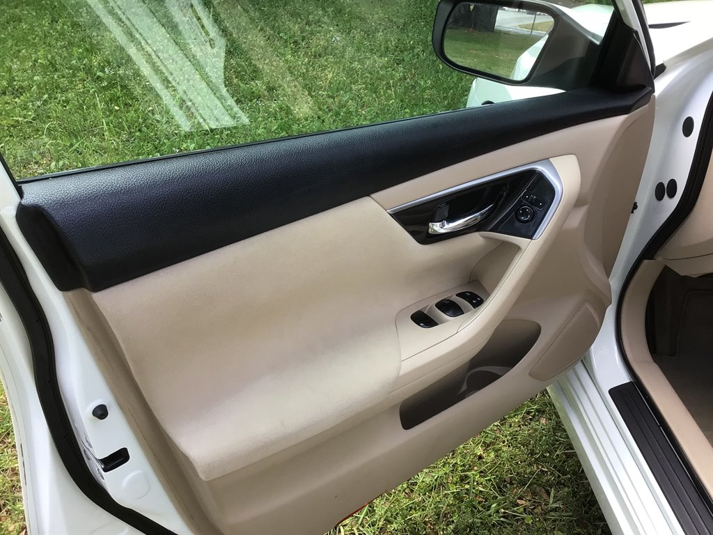 2014 Nissan Altima 2.5 photo