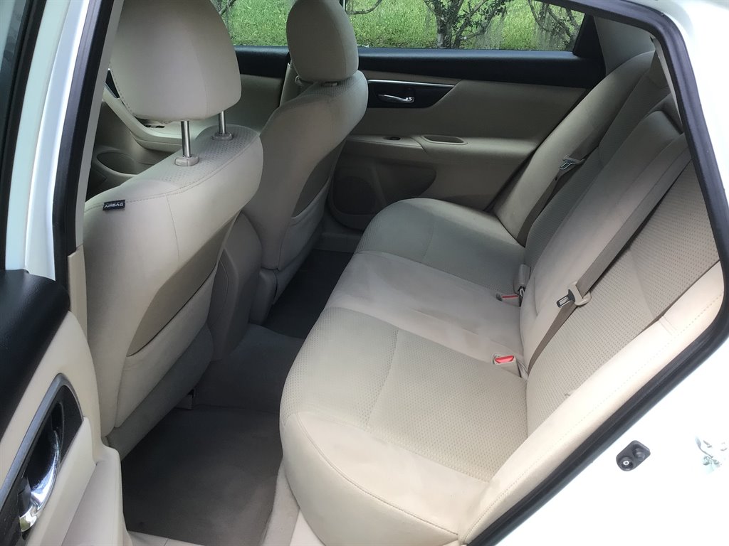 2014 Nissan Altima 2.5 photo