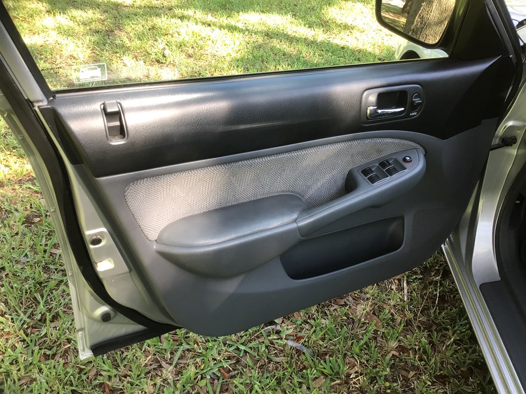 2002 Honda Civic LX photo