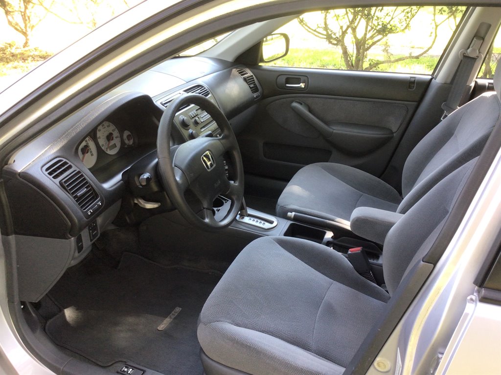 2002 Honda Civic LX photo