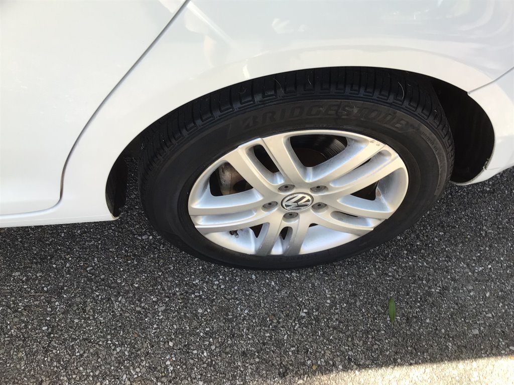 2009 Volkswagen Jetta - $7,895