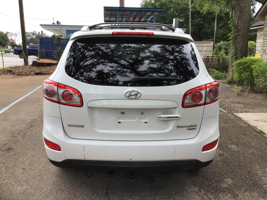 2011 Hyundai Santa FE - $7,995