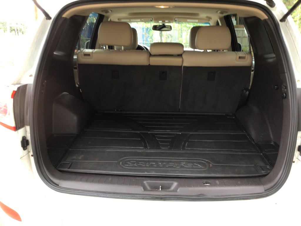 2011 Hyundai Santa FE - $7,995