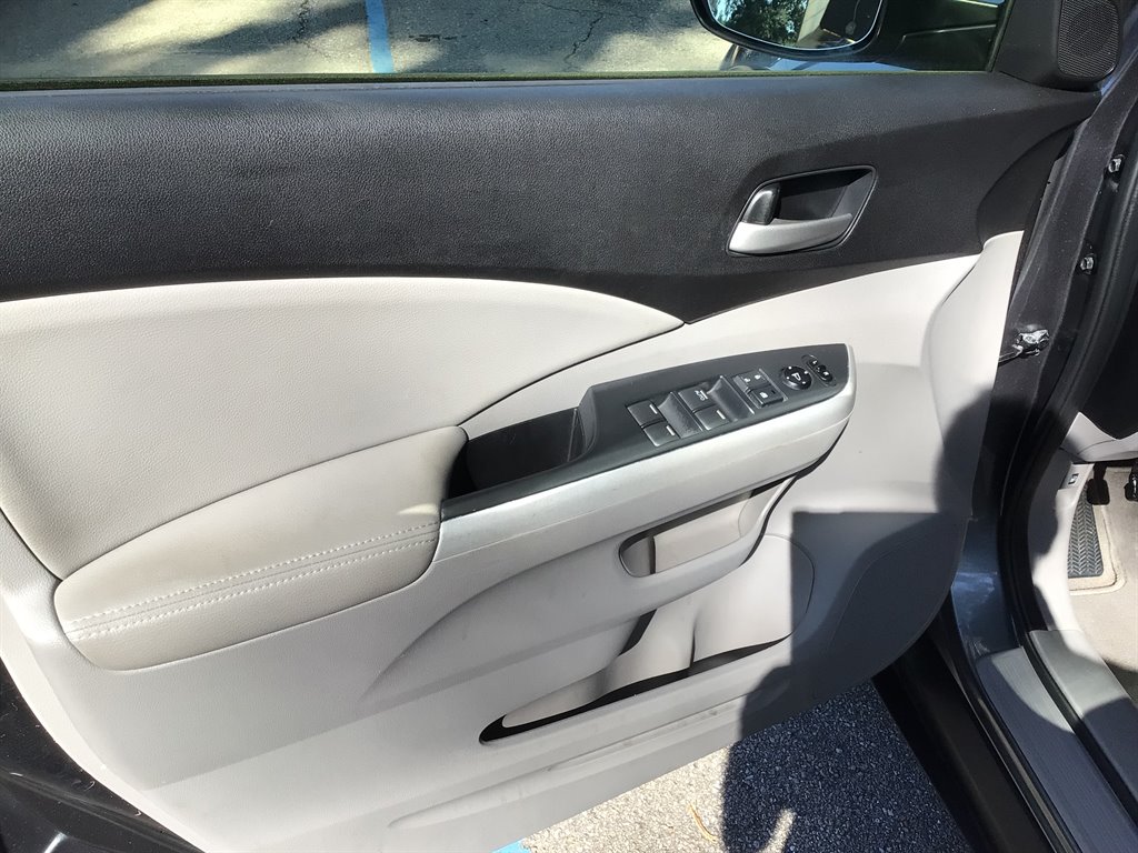 2012 Honda CR-V - $20,995
