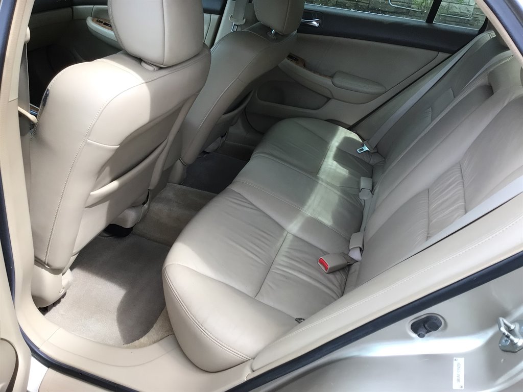 2003 Honda Accord - $6,995