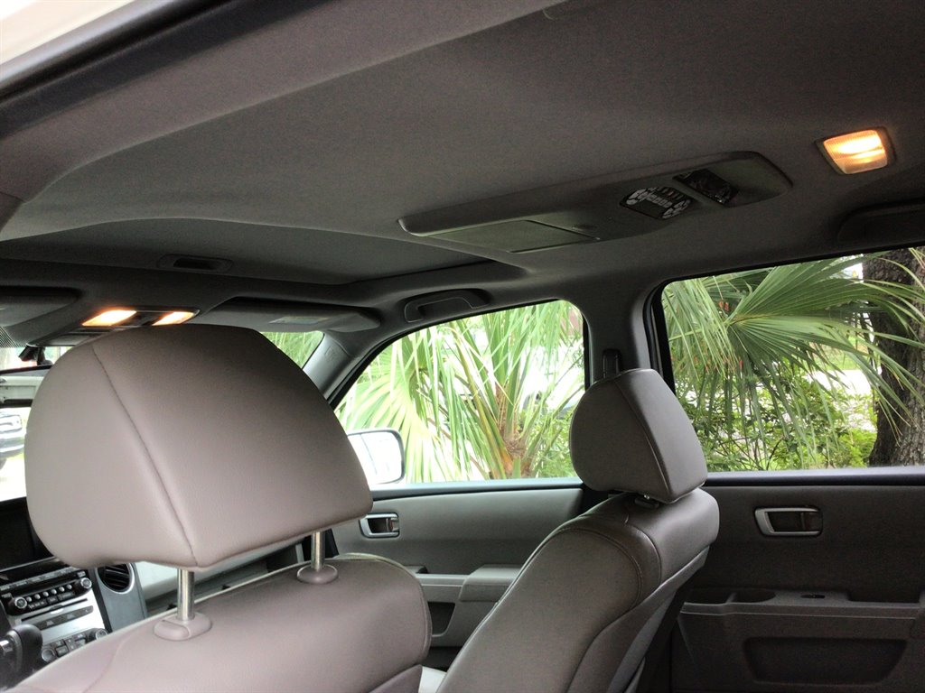 2013 Honda Pilot - $14,998