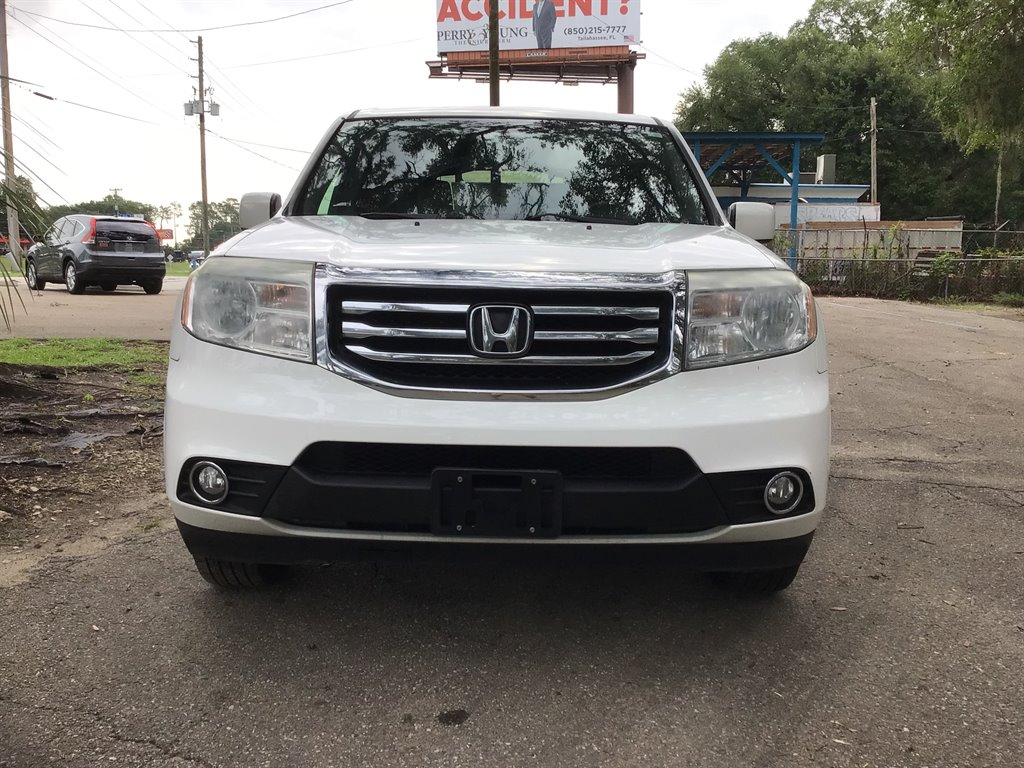 2013 Honda Pilot - $14,998