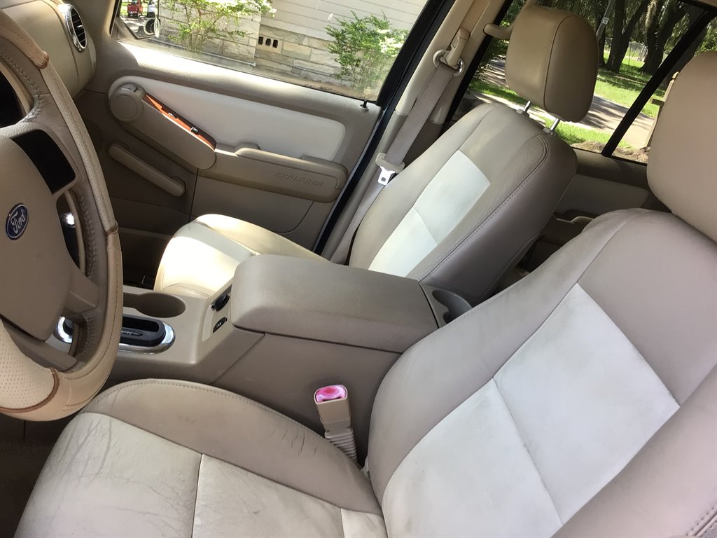 2007 Ford Explorer - $6,995