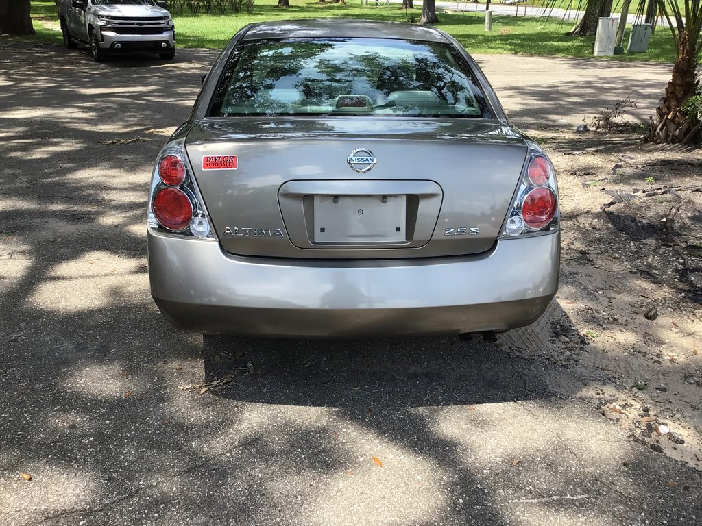 2005 Nissan Altima - $6,799