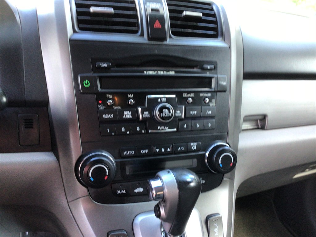 2011 Honda CR-V - $15,995