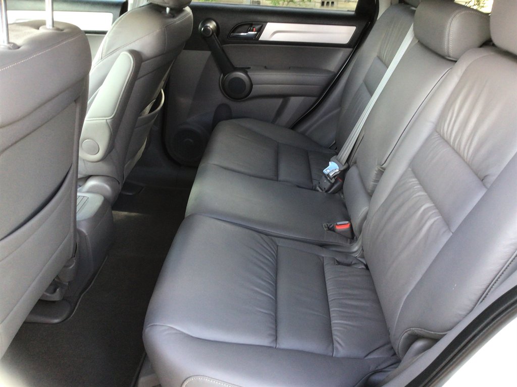 2011 Honda CR-V - $15,995