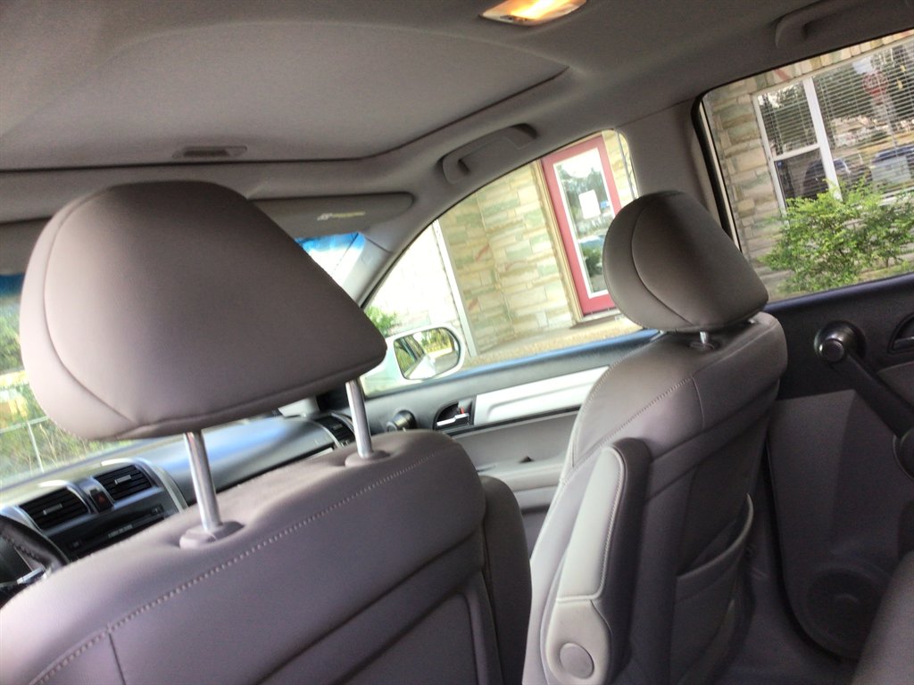 2011 Honda CR-V - $15,995