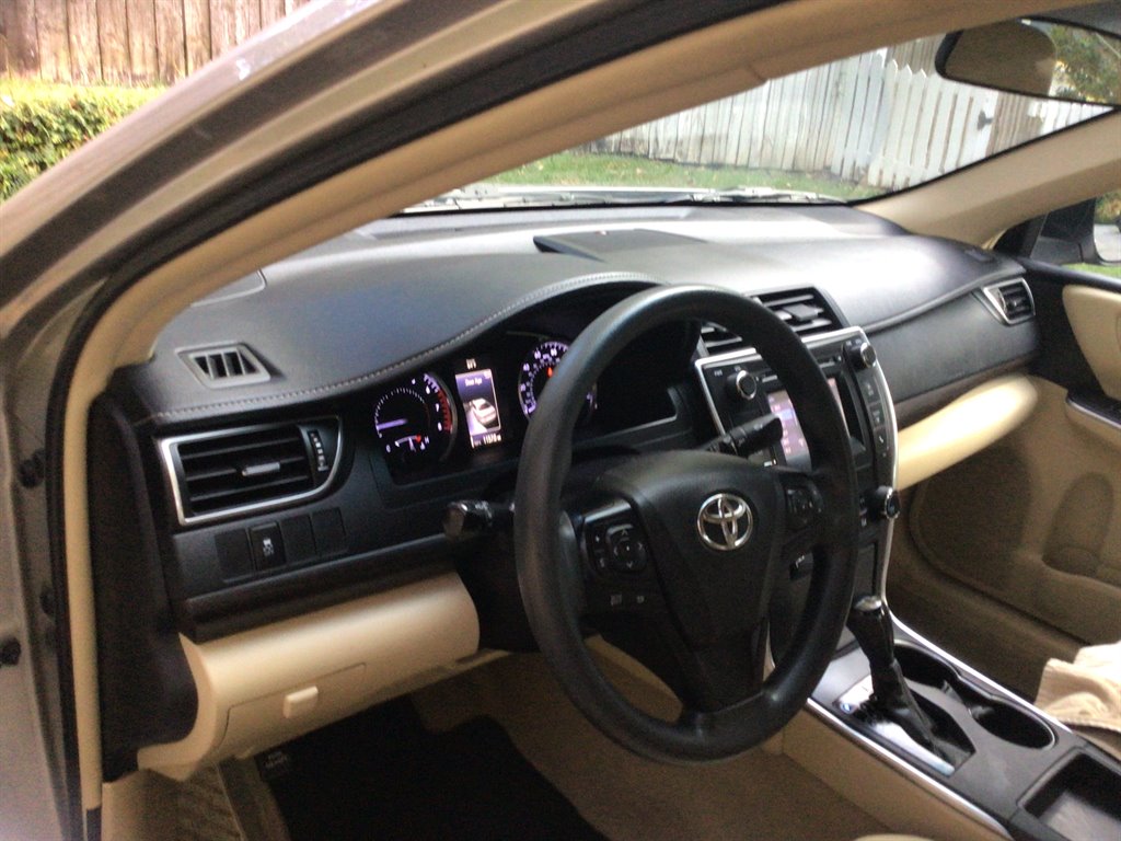 2016 Toyota Camry - $11,995