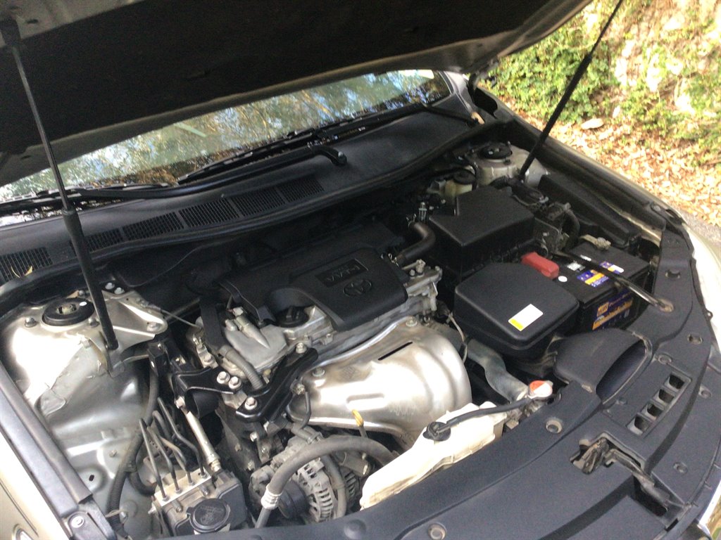2016 Toyota Camry - $11,995