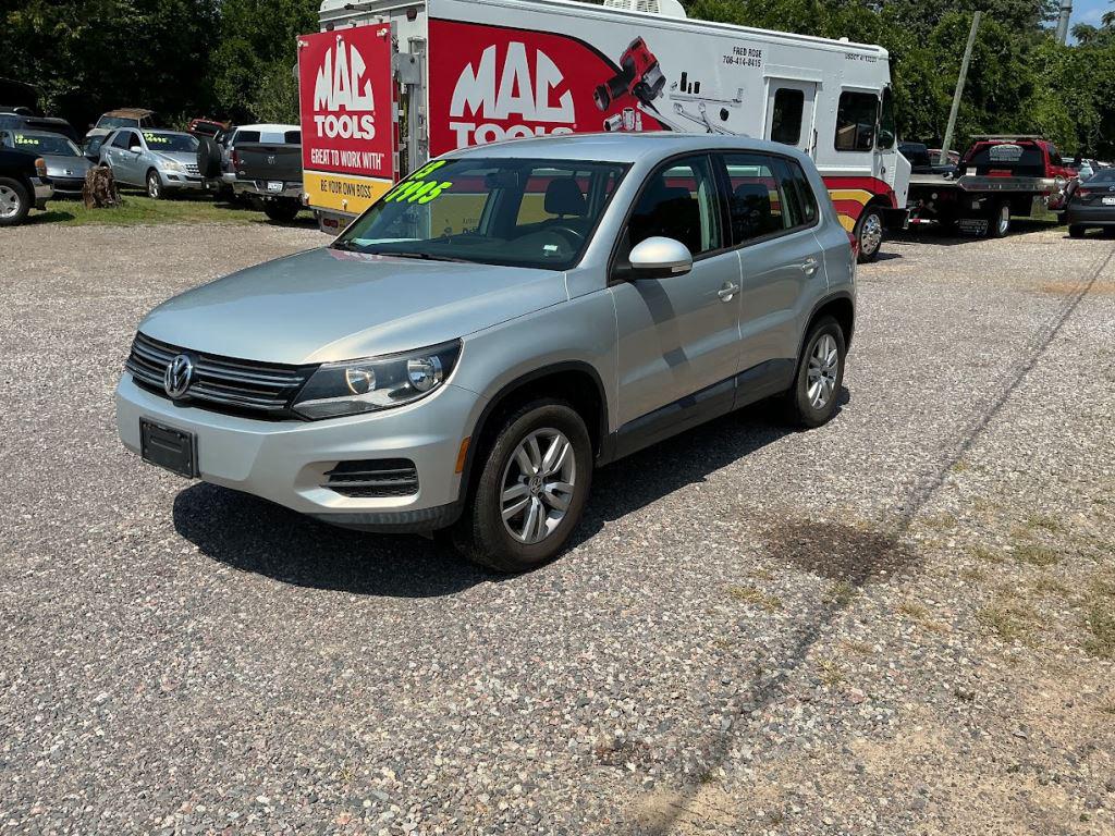 2013 Volkswagen Tiguan - $7,995