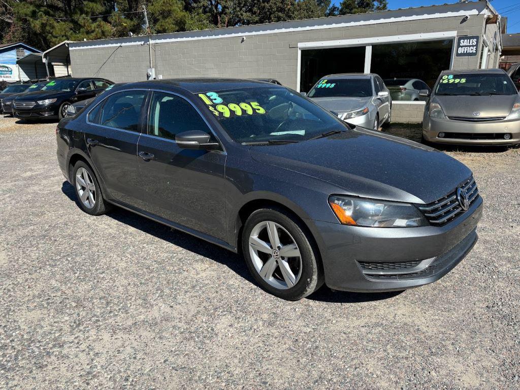 2013 Volkswagen Passat TDI SE photo