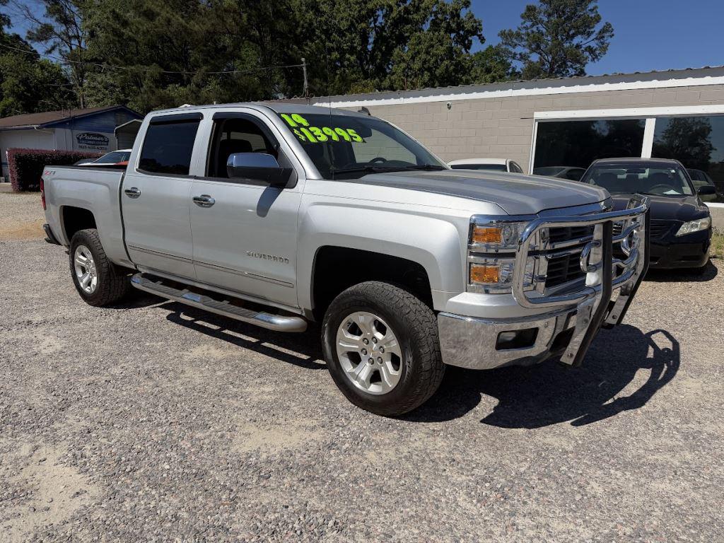 2014 Chevrolet Silverado 1500 - $13,995