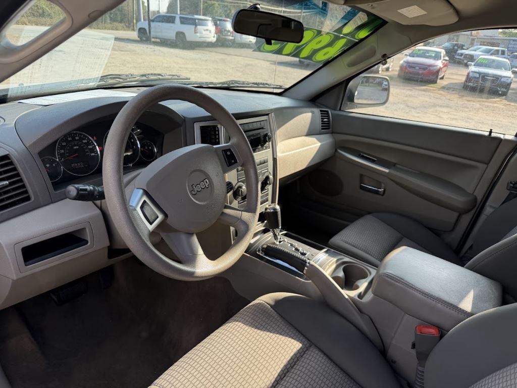 2009 Jeep Cherokee - $6,995