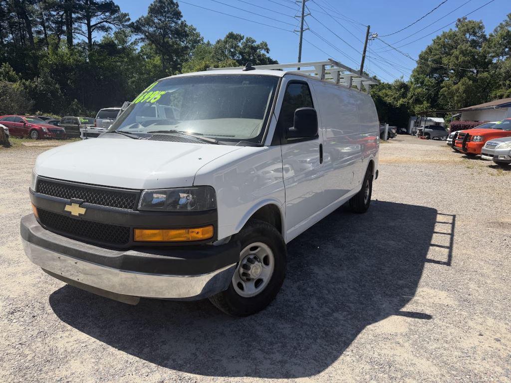 2021 Chevrolet Express - $16,995