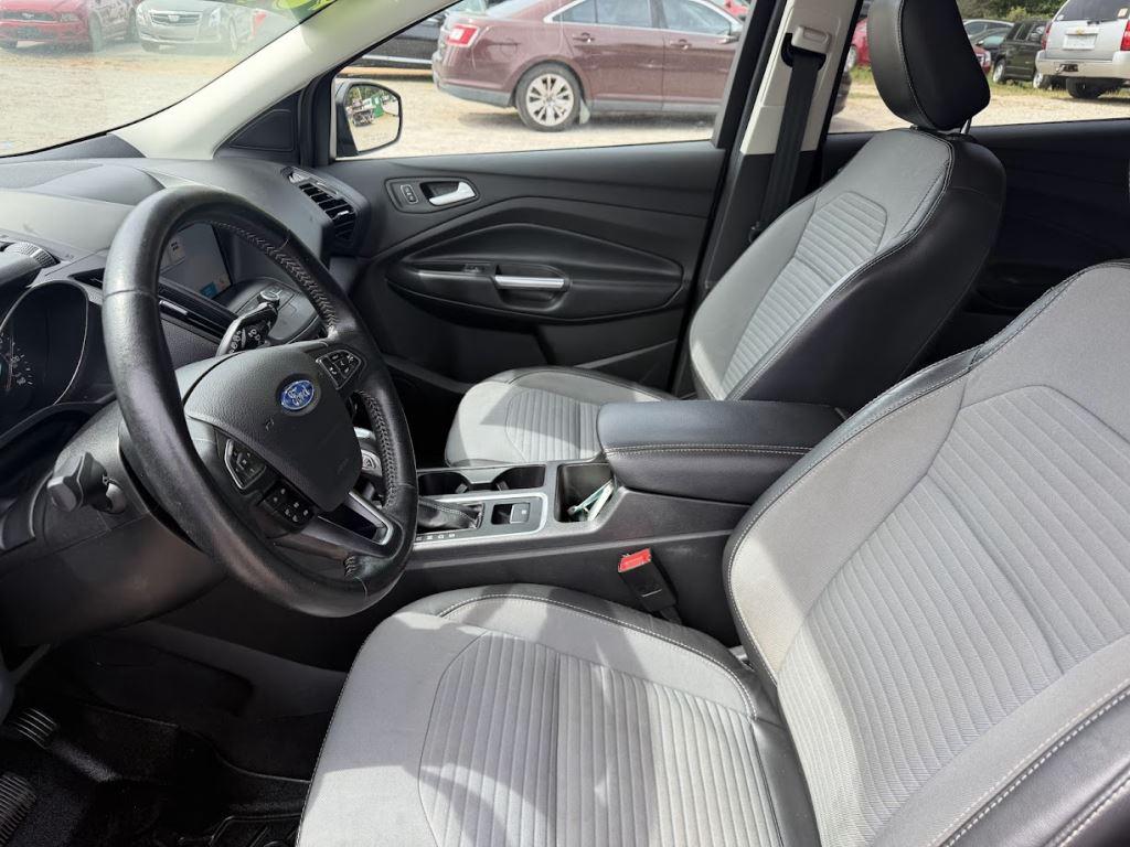 2019 Ford Escape - $8,995